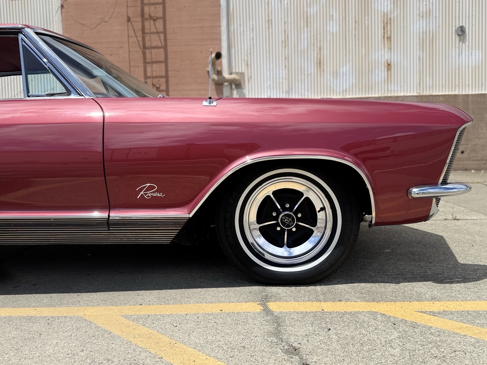 Buick Riviera 1965