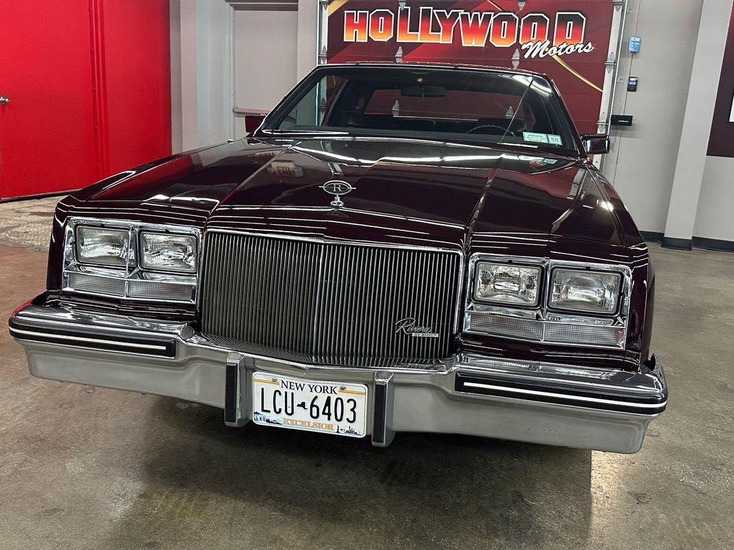 Buick-Riviera-1985-COUPE-Burgundy