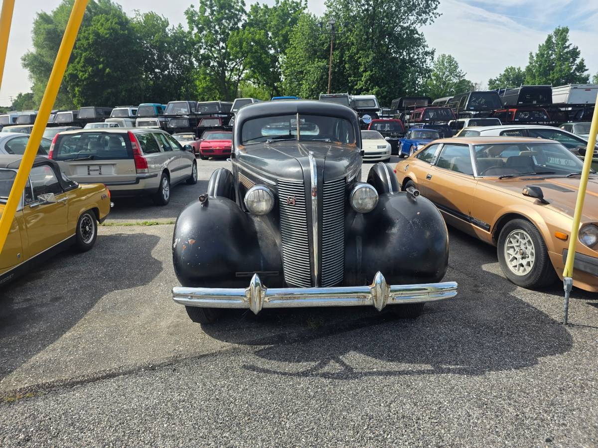 Buick-Roadmaster-1937-black