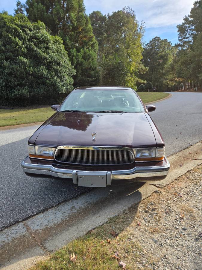 Buick-Roadmaster-1995
