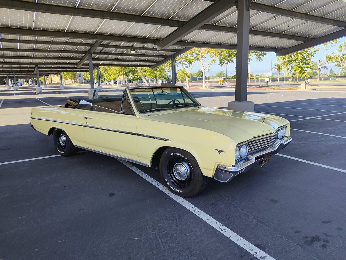 Buick-Skylark-1965-yellow