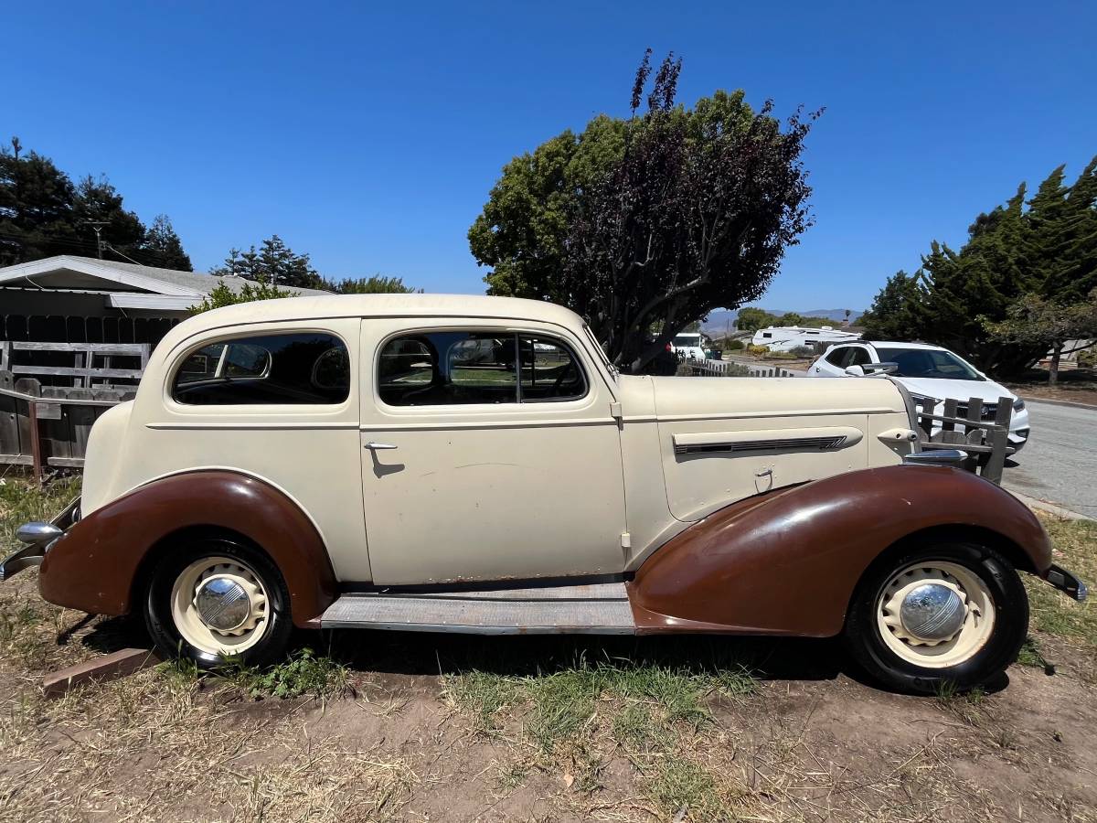 Buick-Special-1935-brown