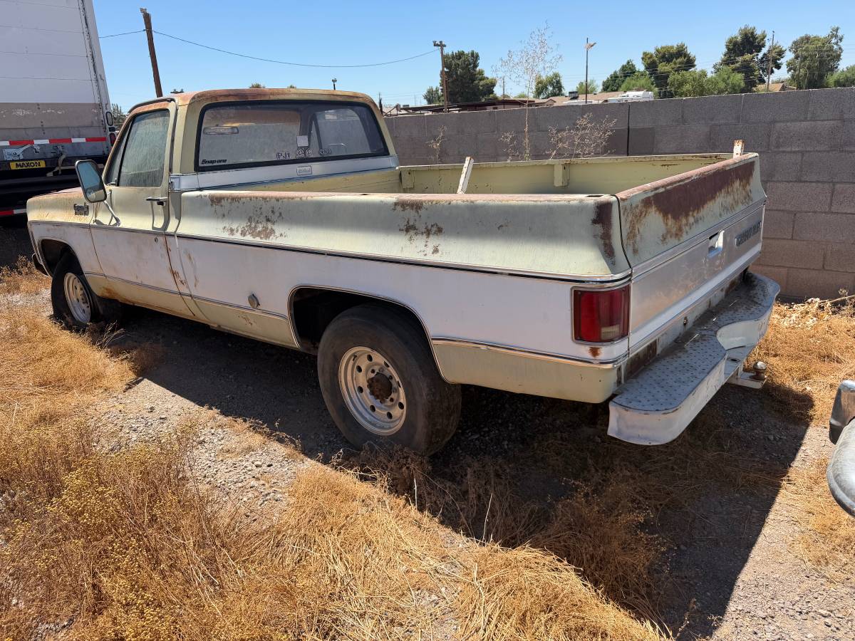 C20-chevy-1973-green