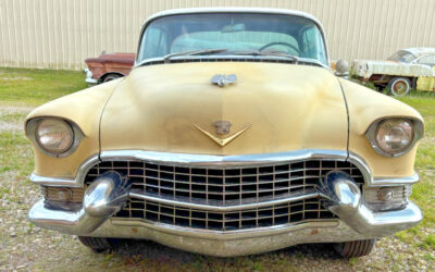 Cadillac 2 DOOR HARDTOP 62 SERIES 1955
