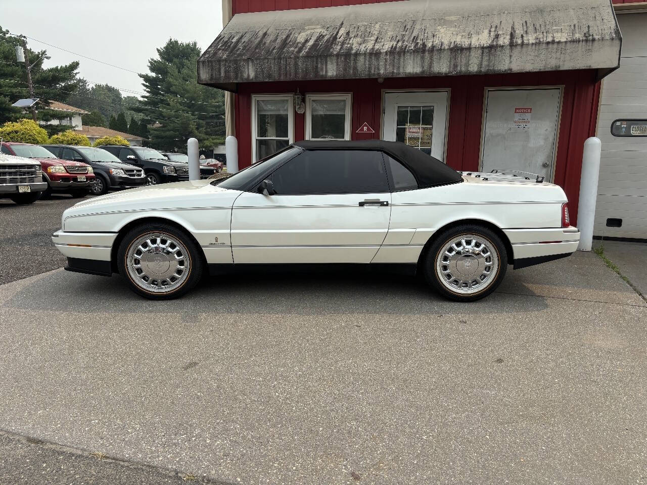 Cadillac-Allante-1993-White-Black