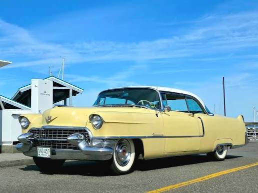 Cadillac-Coupe-de-ville-1958-yellow