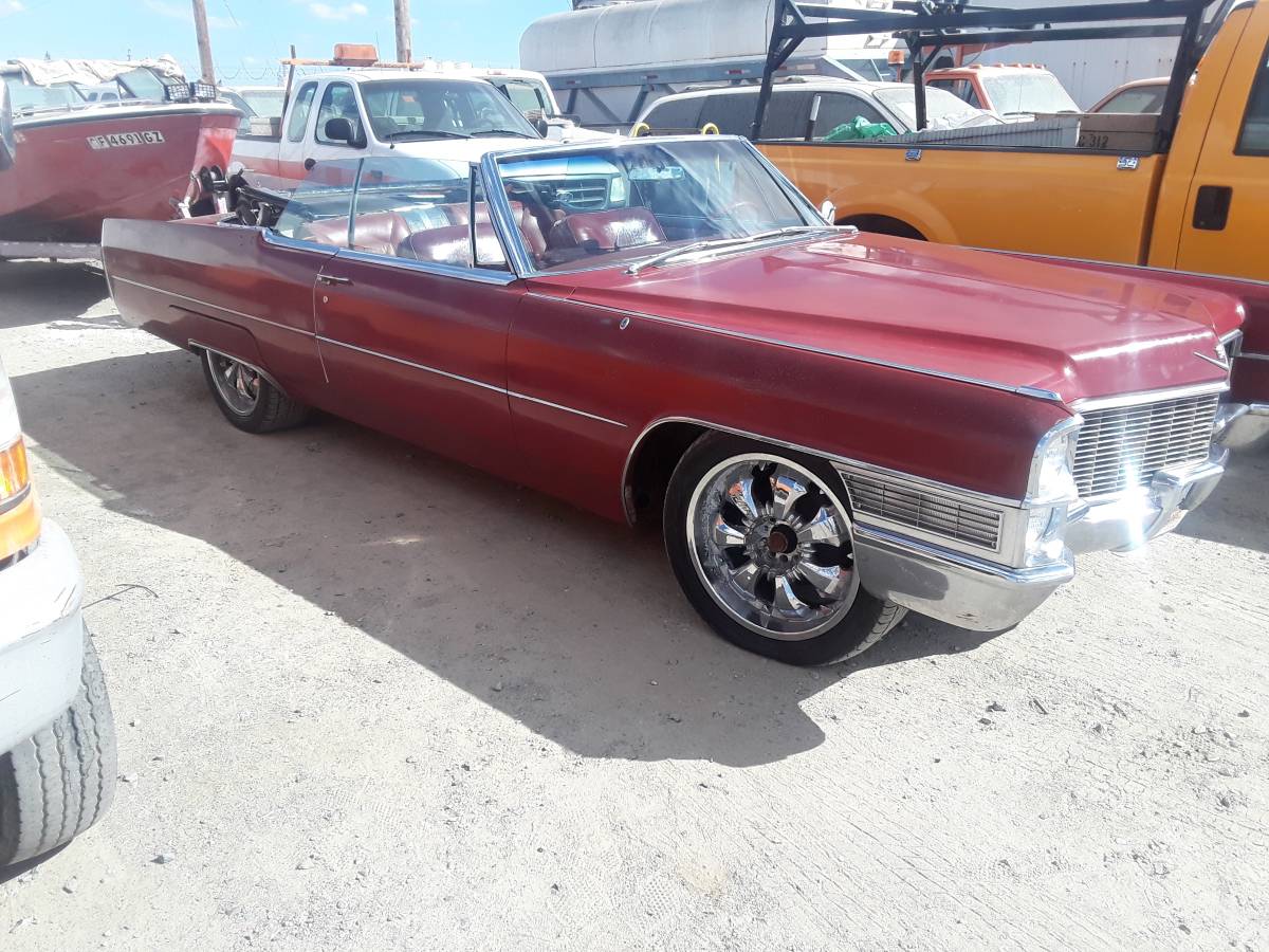 Cadillac-Coupe-deville-1965-red