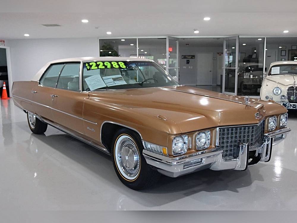 Cadillac-De-ville-1971-custom