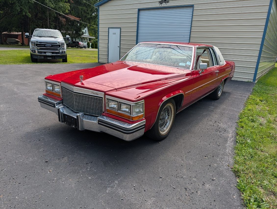Cadillac-DeVille-1980-Coupe-White