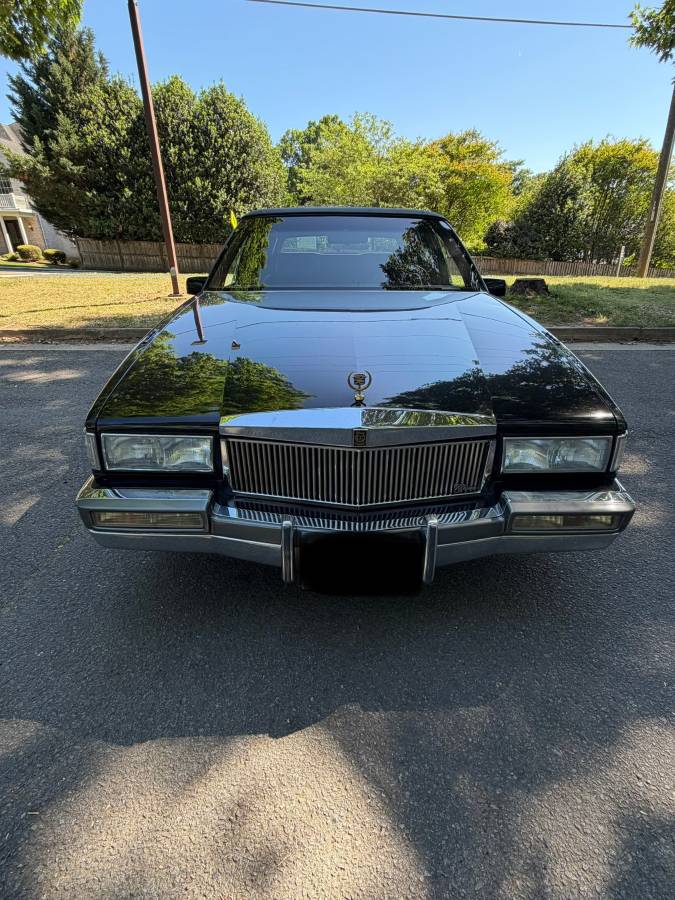 Cadillac-Deville-1989-black