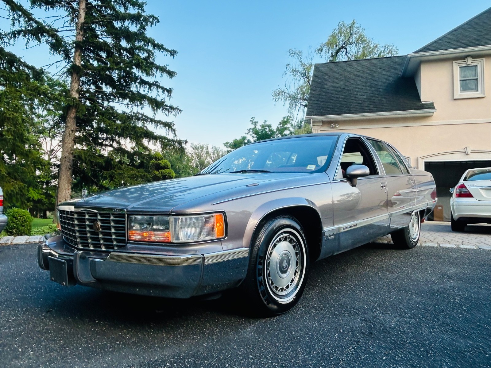 Cadillac Fleetwood 1994