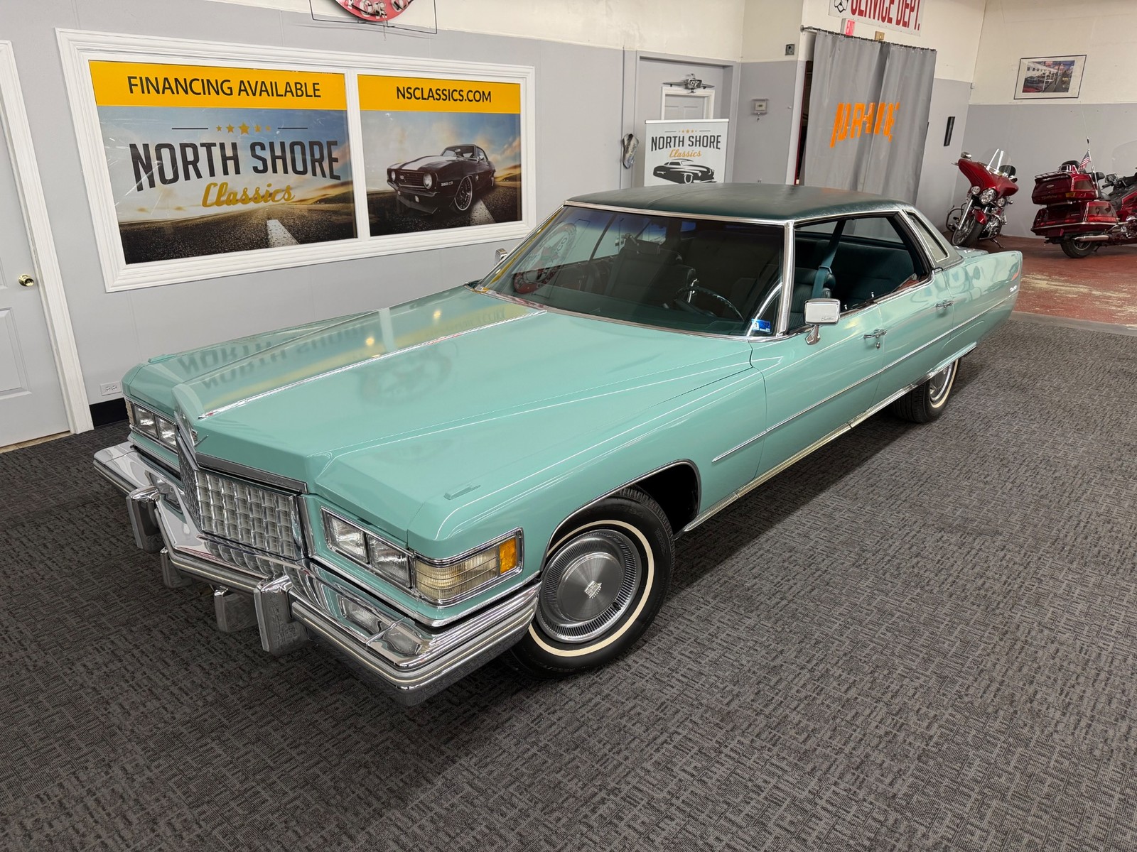 Cadillac SEDAN DEVILLE 1976