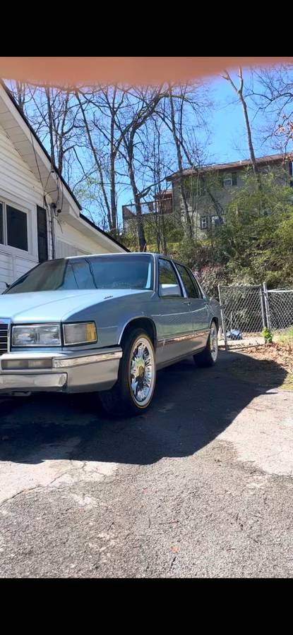 Cadillac-Secan-deville-touring-1991