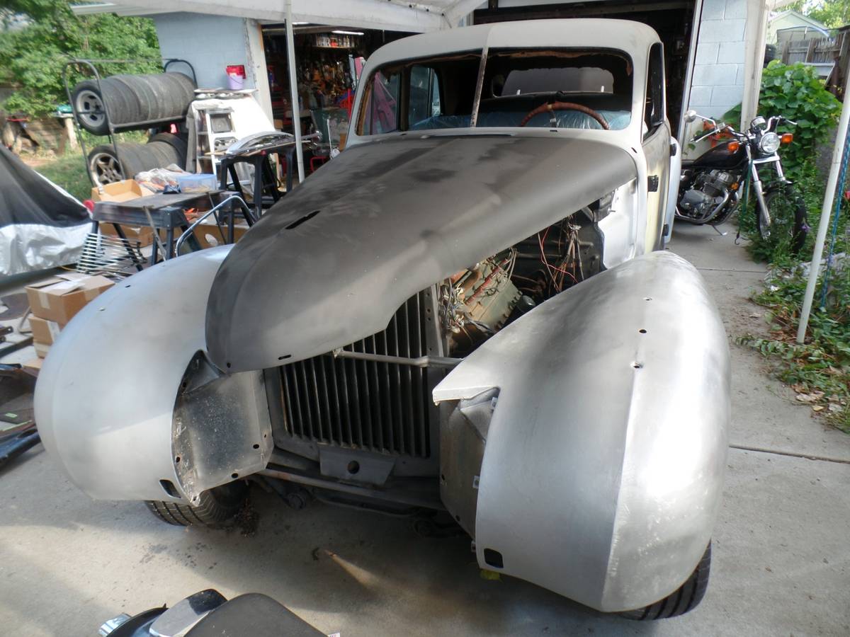 Cadillac-Series-60-1940-black