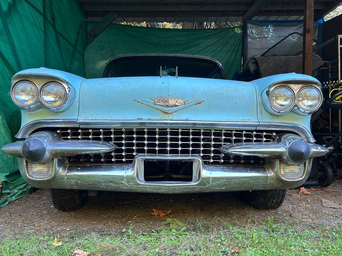 Cadillac-Series-62-1958-blue