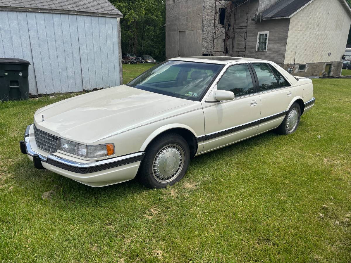 Cadillac-Seville-sls-1993-white