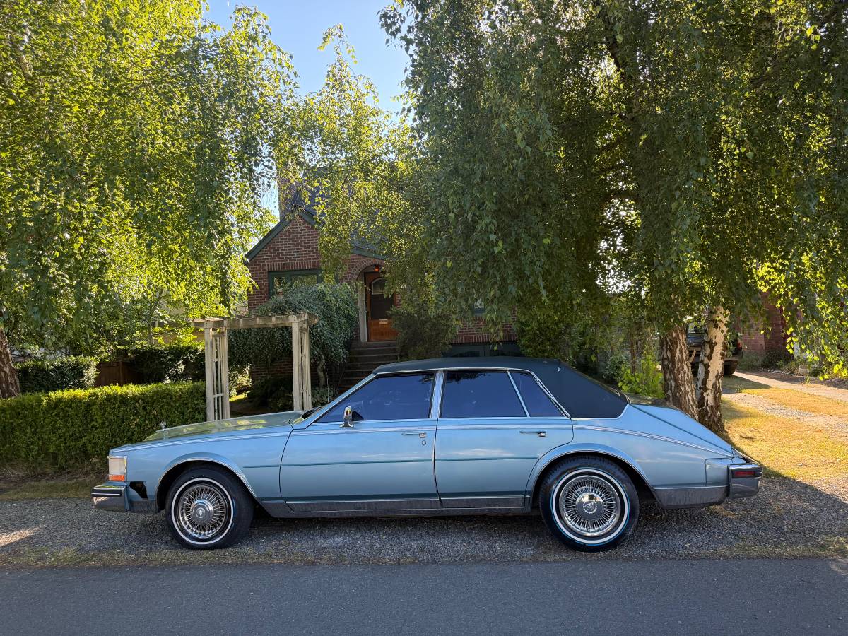 Cadillac-Seville-sts-1985