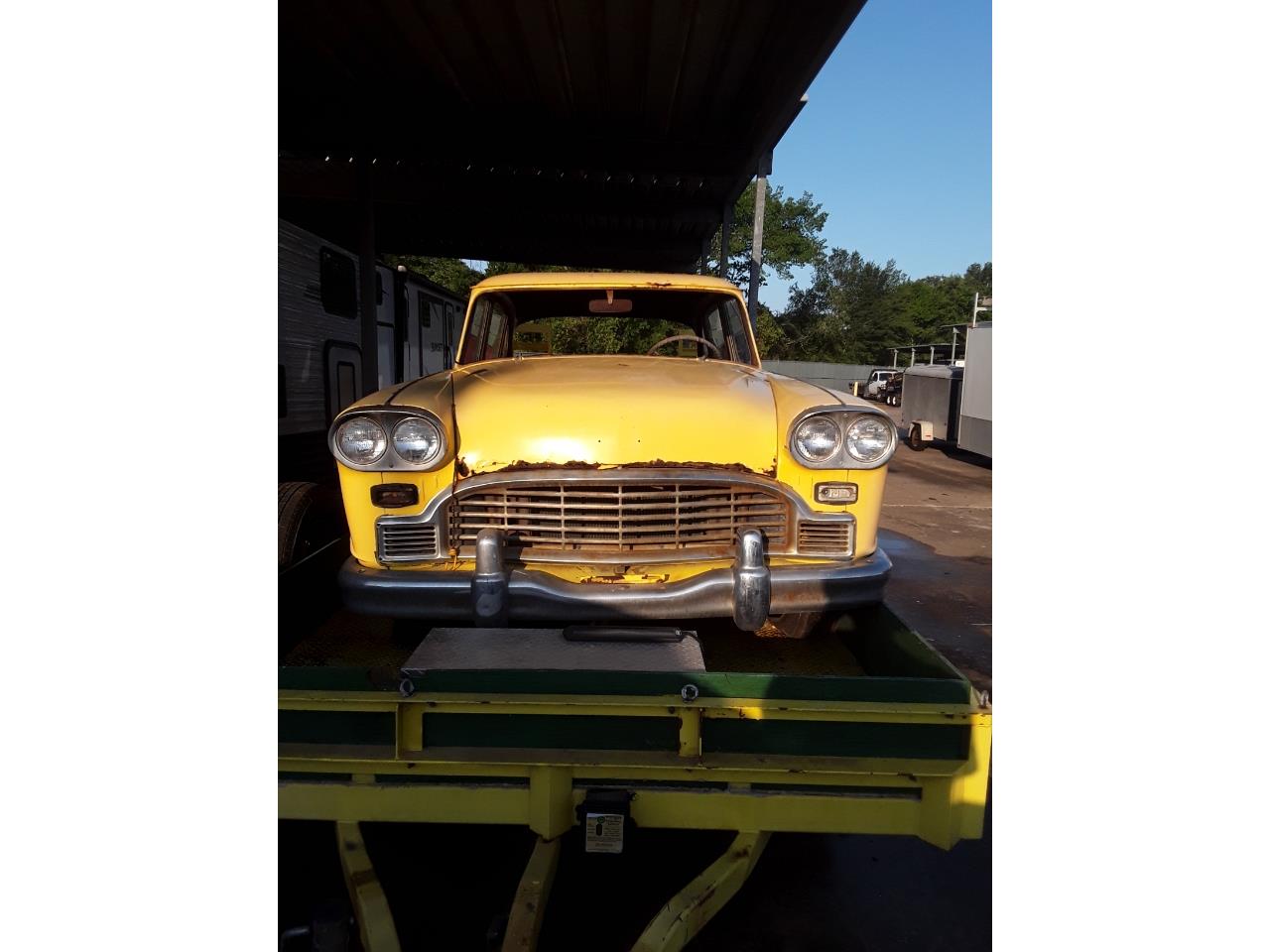 Checker-A12-1964-Yellow-Grey