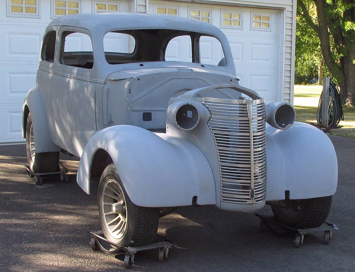 Chev-2-door-1938