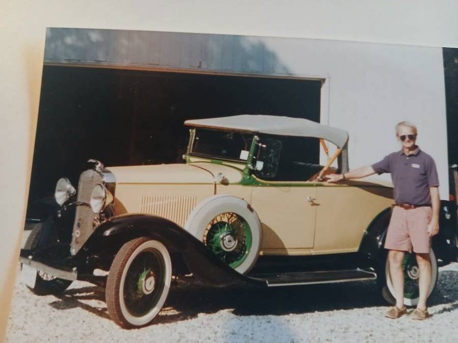 Chevorlet-roadster-1931-yellow