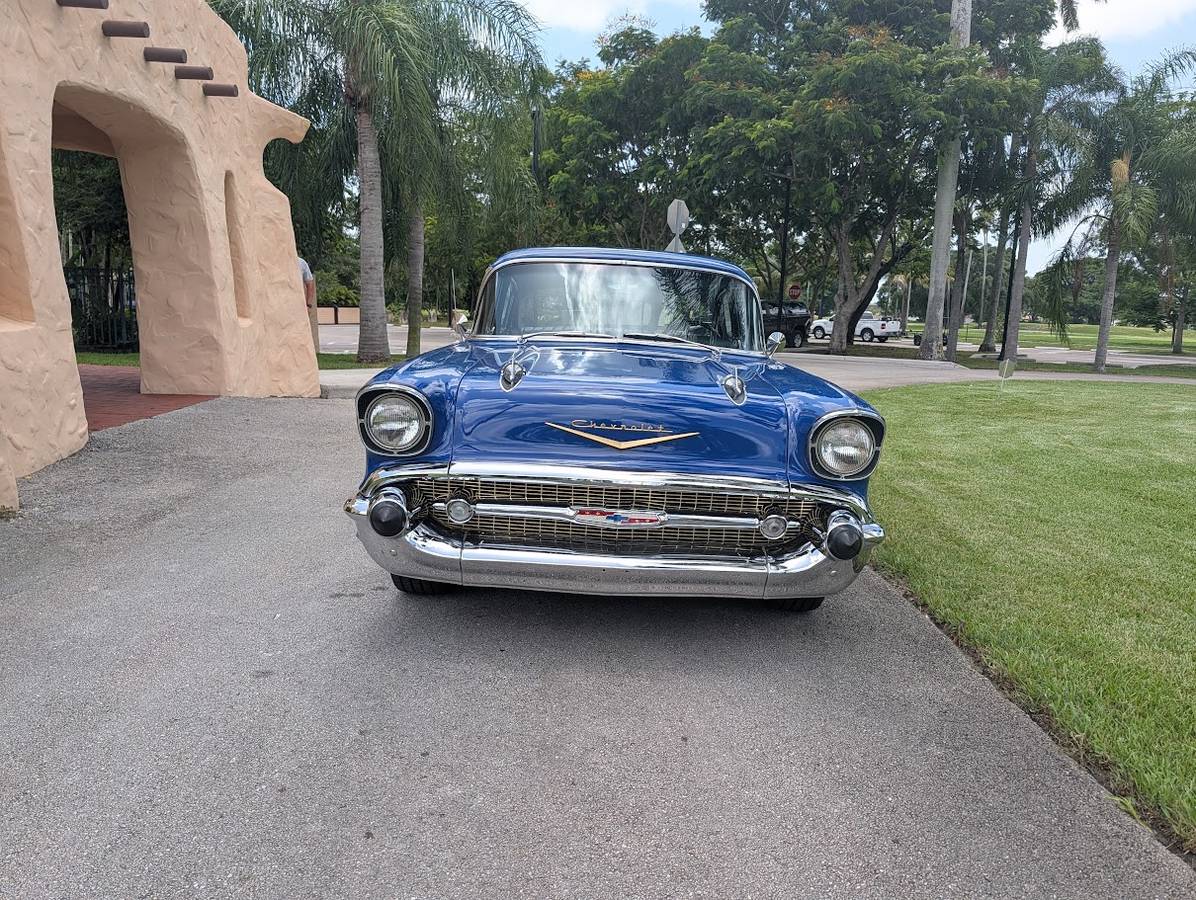 Chevrolet-1957-purple