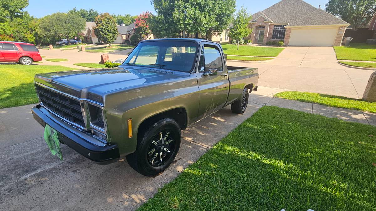 Chevrolet-1980-silver