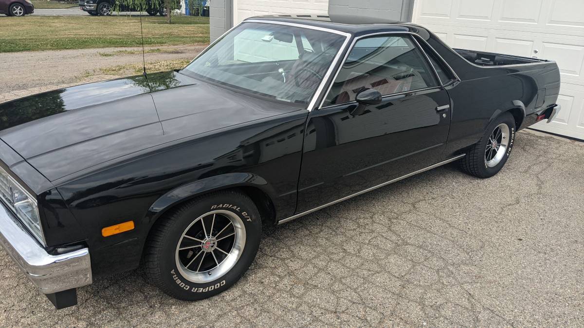 Chevrolet-1985-black