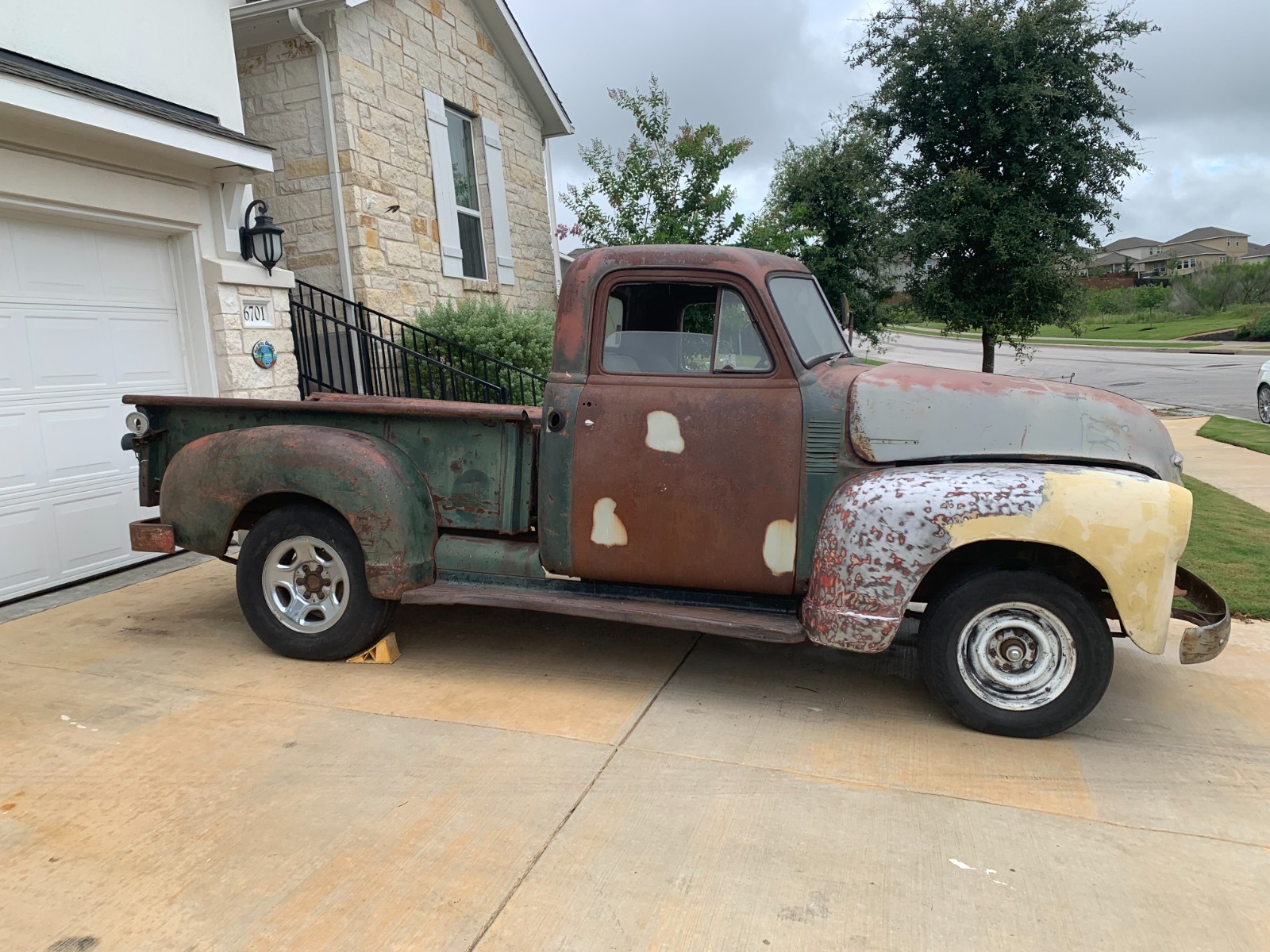 Chevrolet-3100-1951-Standard-Cab-Pickup