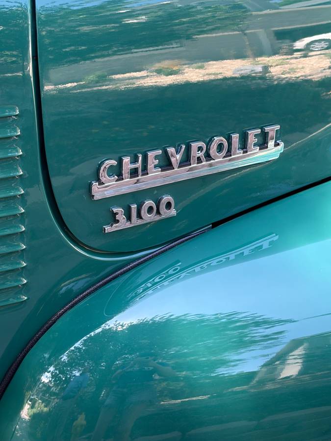 Chevrolet-3100-five-window-1949-green
