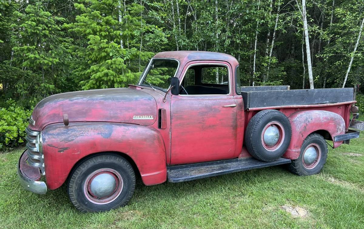 Chevrolet-3100-five-window-1951-red