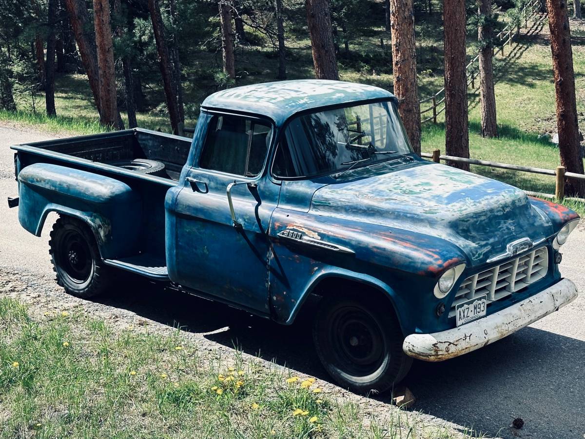 Chevrolet-3600-1956-blue