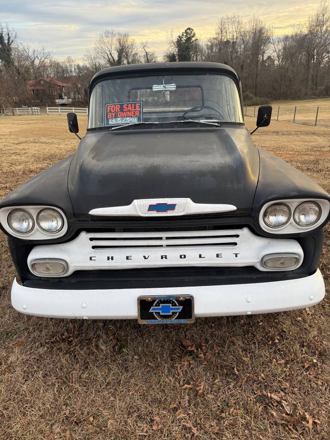 Chevrolet-Apache-truck-1958-black