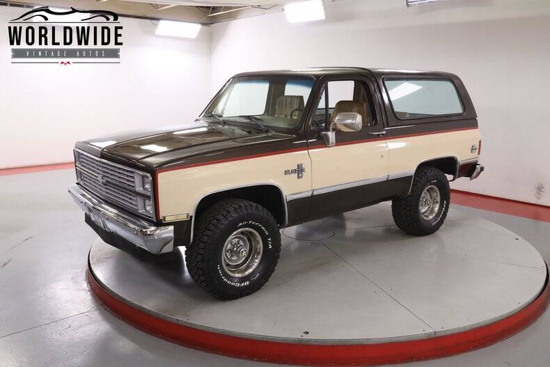 Chevrolet-Blazer-1984-Brown-Tan