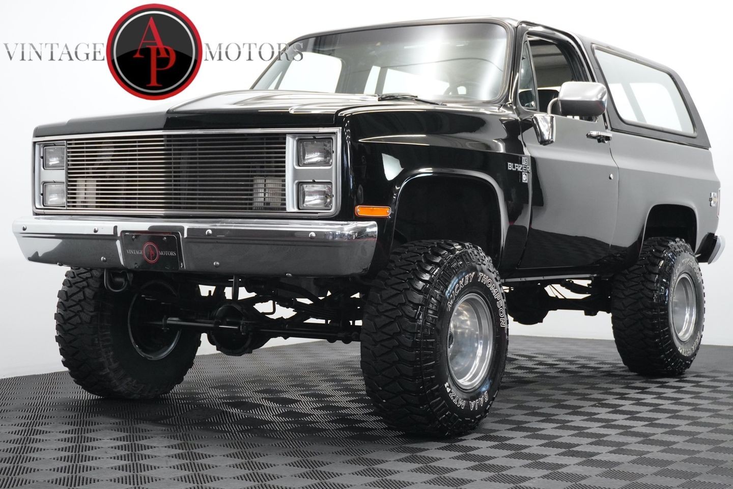 Chevrolet-Blazer-1988-SUV-Black