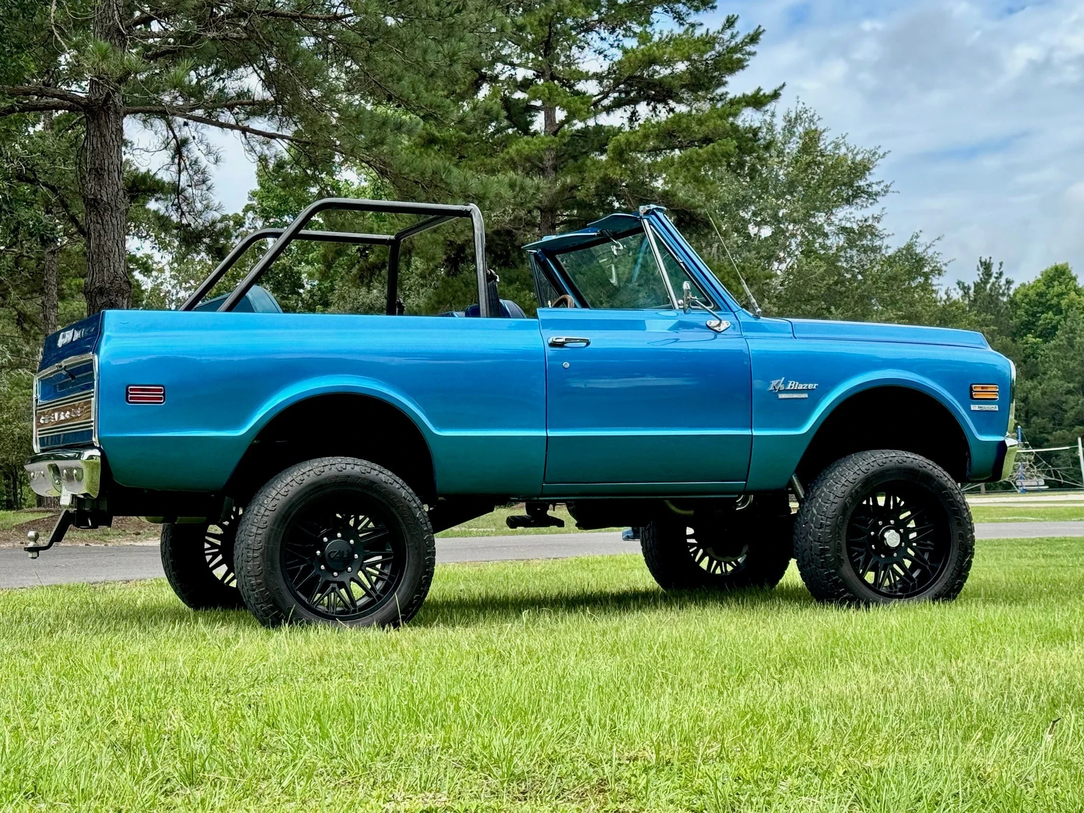 Chevrolet-Blazer-4wd-2-door-1970-Blue-Blue