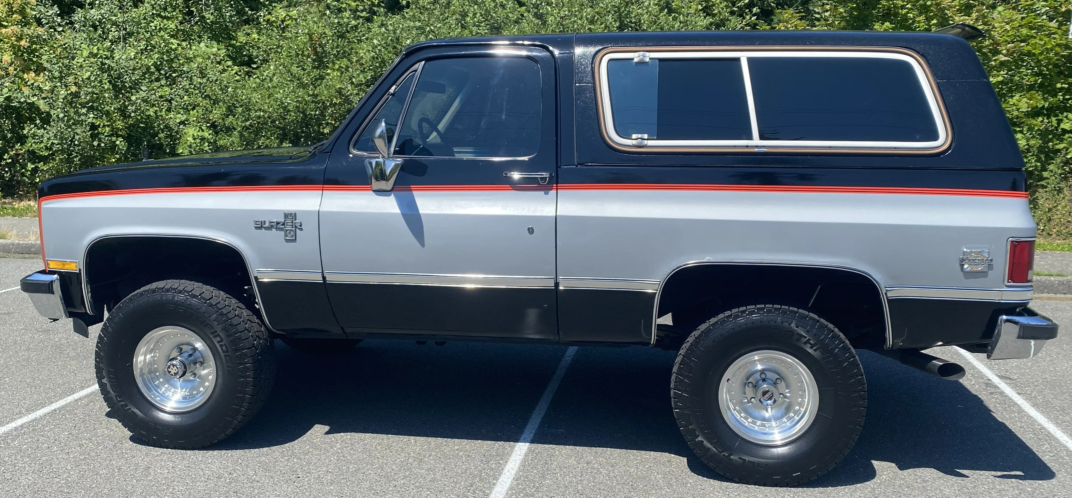 Chevrolet-Blazer-4wd-2-door-1985-34500-Blue