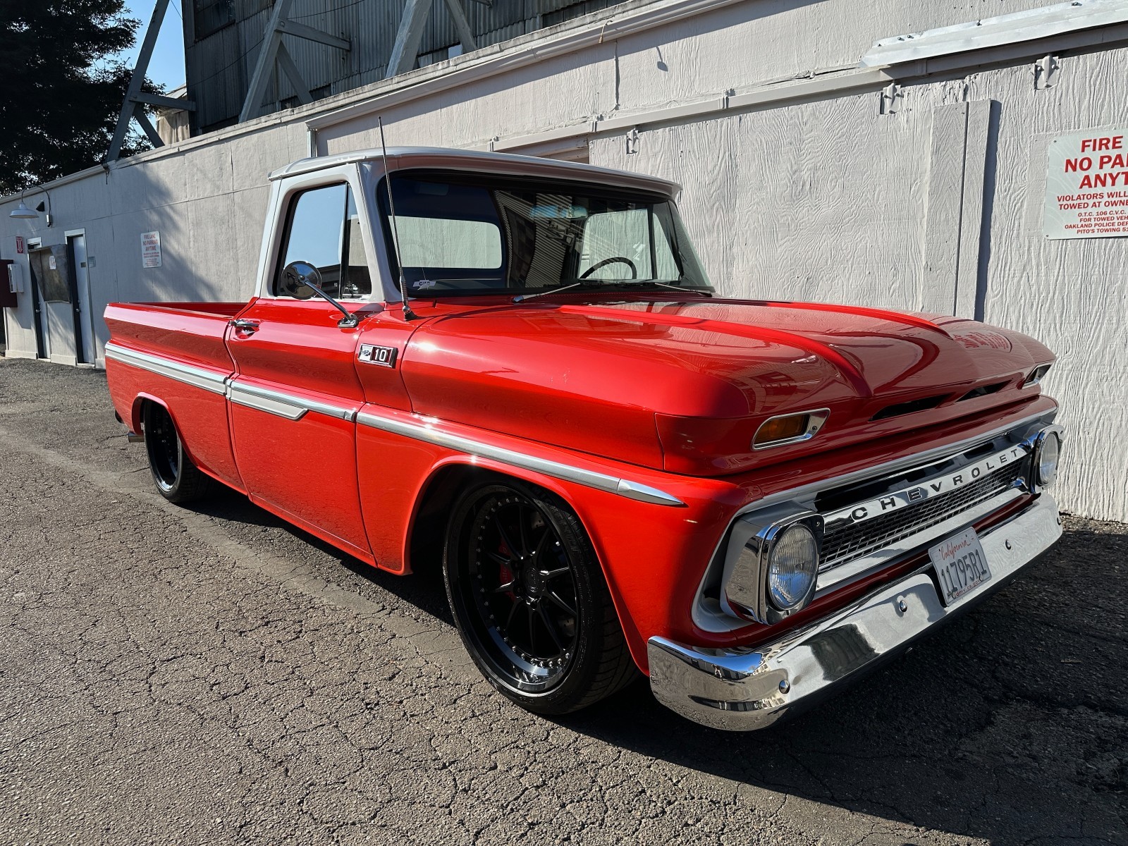 Chevrolet-C-10-1965-Standard-Cab-Pickup-Red