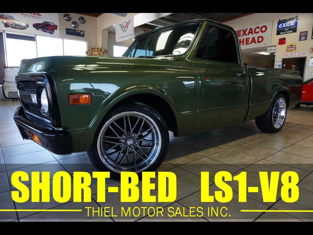 Chevrolet-C-10-1970-Classic-Car-Black