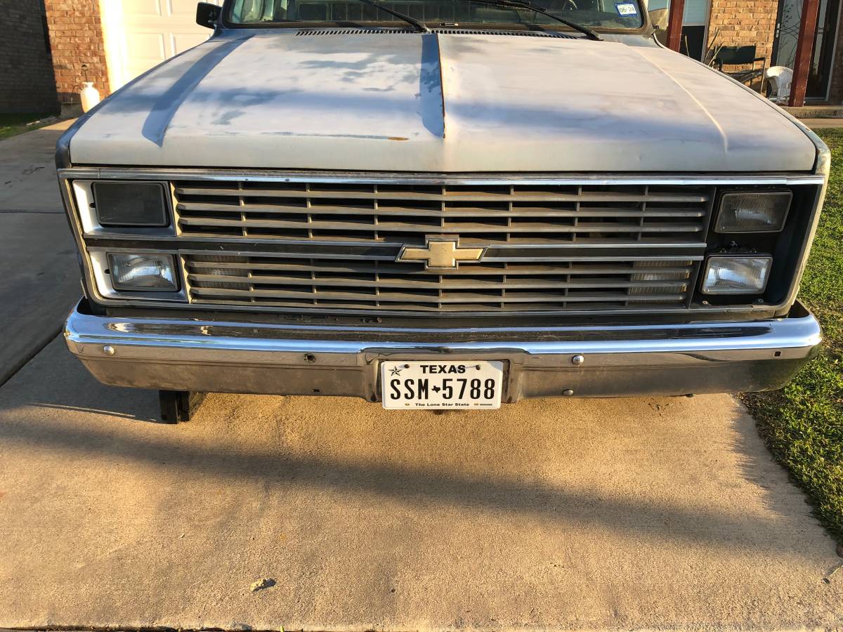 Chevrolet-C10-1984