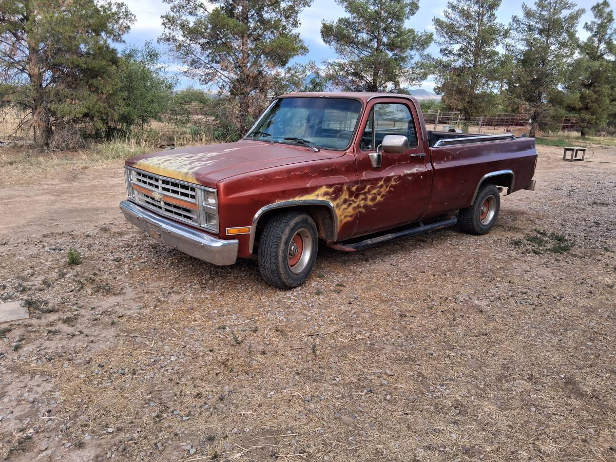 Chevrolet-C10-1986