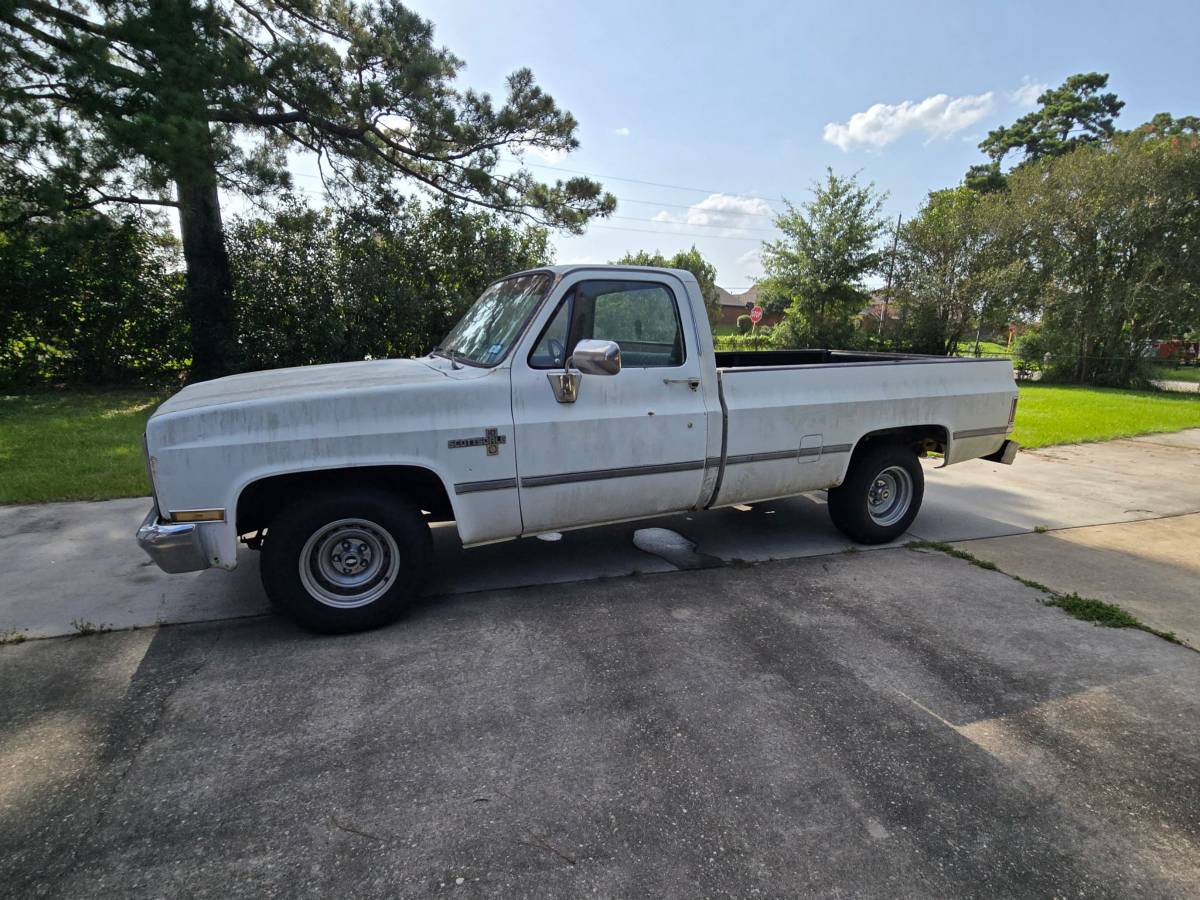 Chevrolet-C10-1986