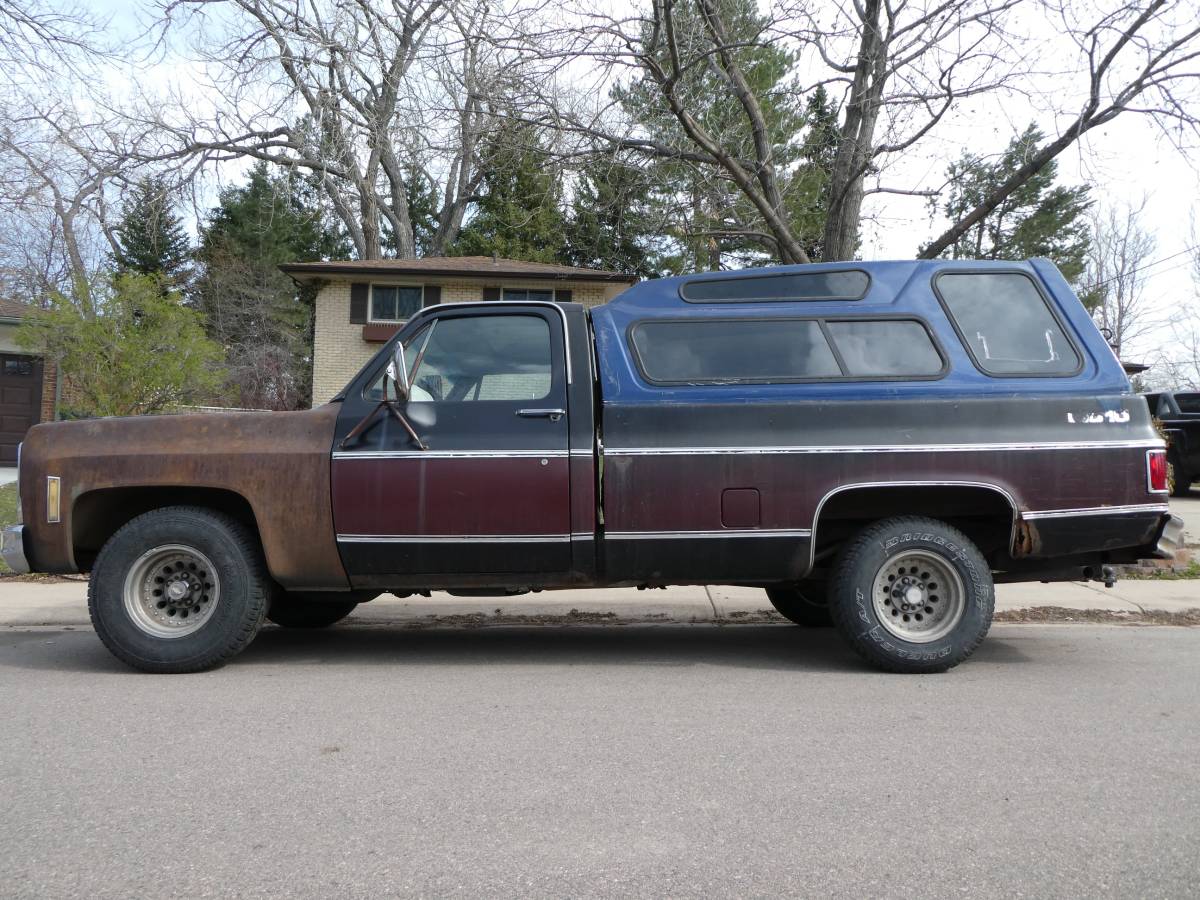 Chevrolet-C10-longbed-1979-brown