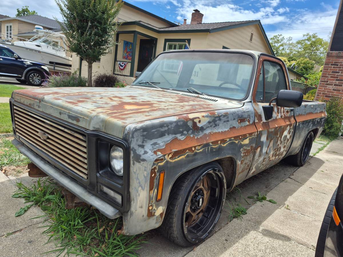 Chevrolet-C10-swb-1979