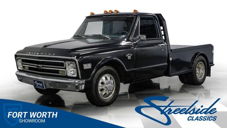 Chevrolet-C20-1968-Black-Satin-Metallic-Black