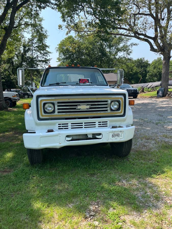 Chevrolet-C70-1988-white