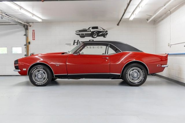 Chevrolet-Camaro-1968-Coupe-Red