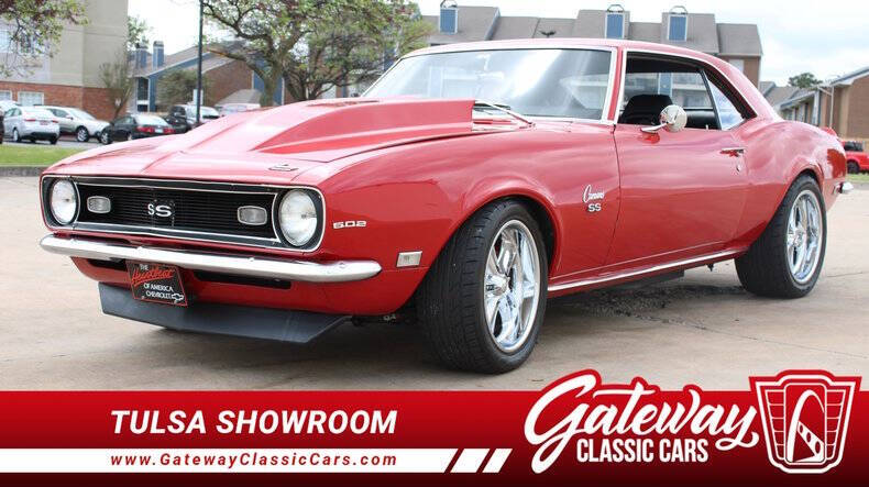 Chevrolet-Camaro-1968-Red-Black