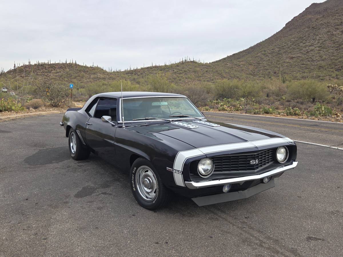 Chevrolet-Camaro-1969-blue