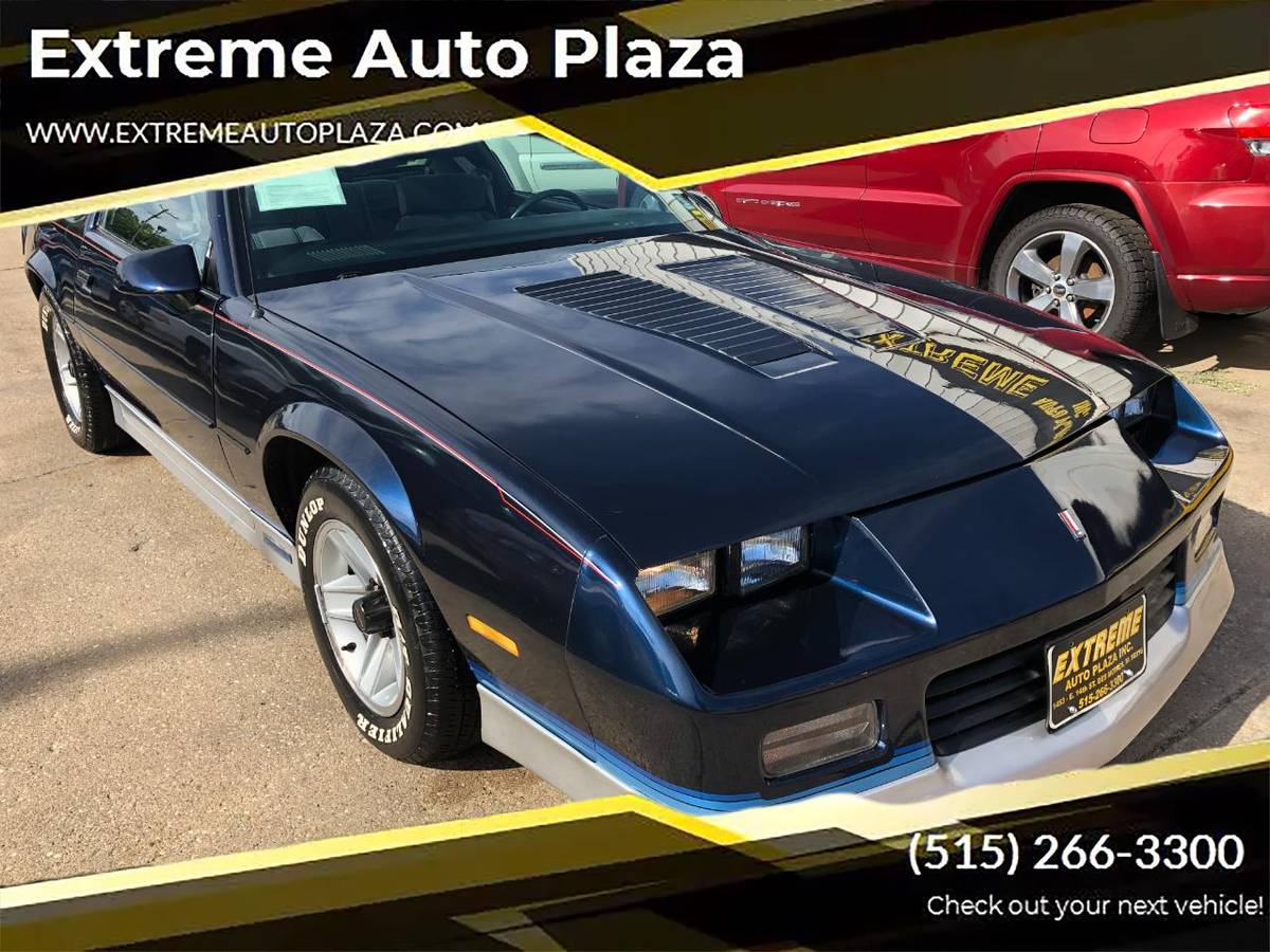 Chevrolet-Camaro-1985-blue