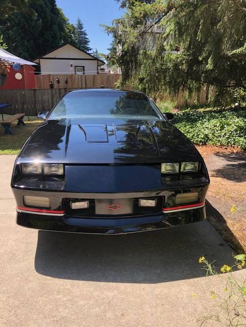Chevrolet-Camaro-1990-black